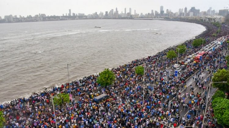 Several fans injured during Team India's T20 World Cup victory parade in Mumbai